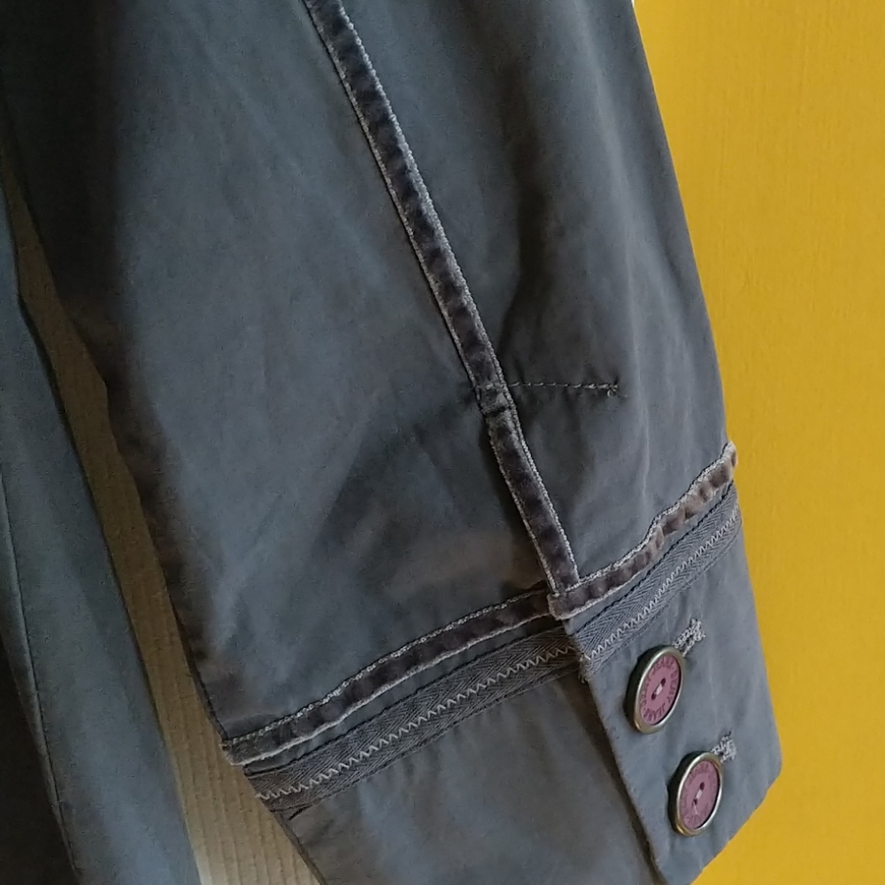 Women's Gray Coat - Picture 3 of 5